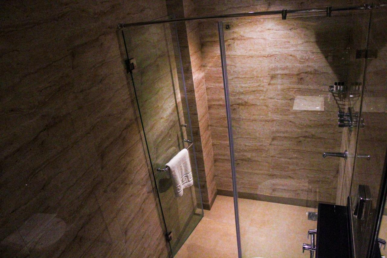 I-Towne' - A Unit Of Hotel Shivam International دوغار المظهر الخارجي الصورة